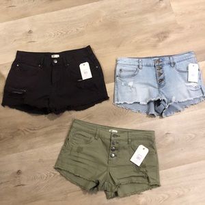 Brand New Billabong Jean shorts